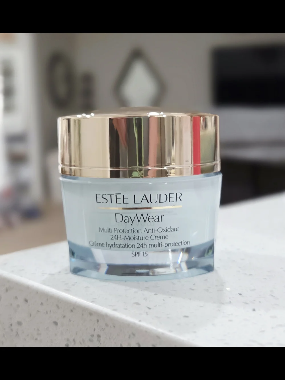 Estee Lauder DayWear 24H Moisture Creme SPF 15 - - Picture 1 of 1